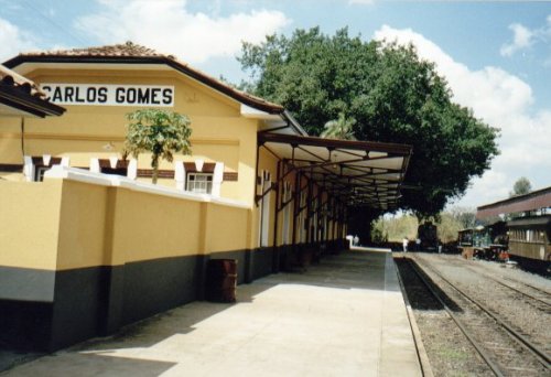 estação de carlos gomes